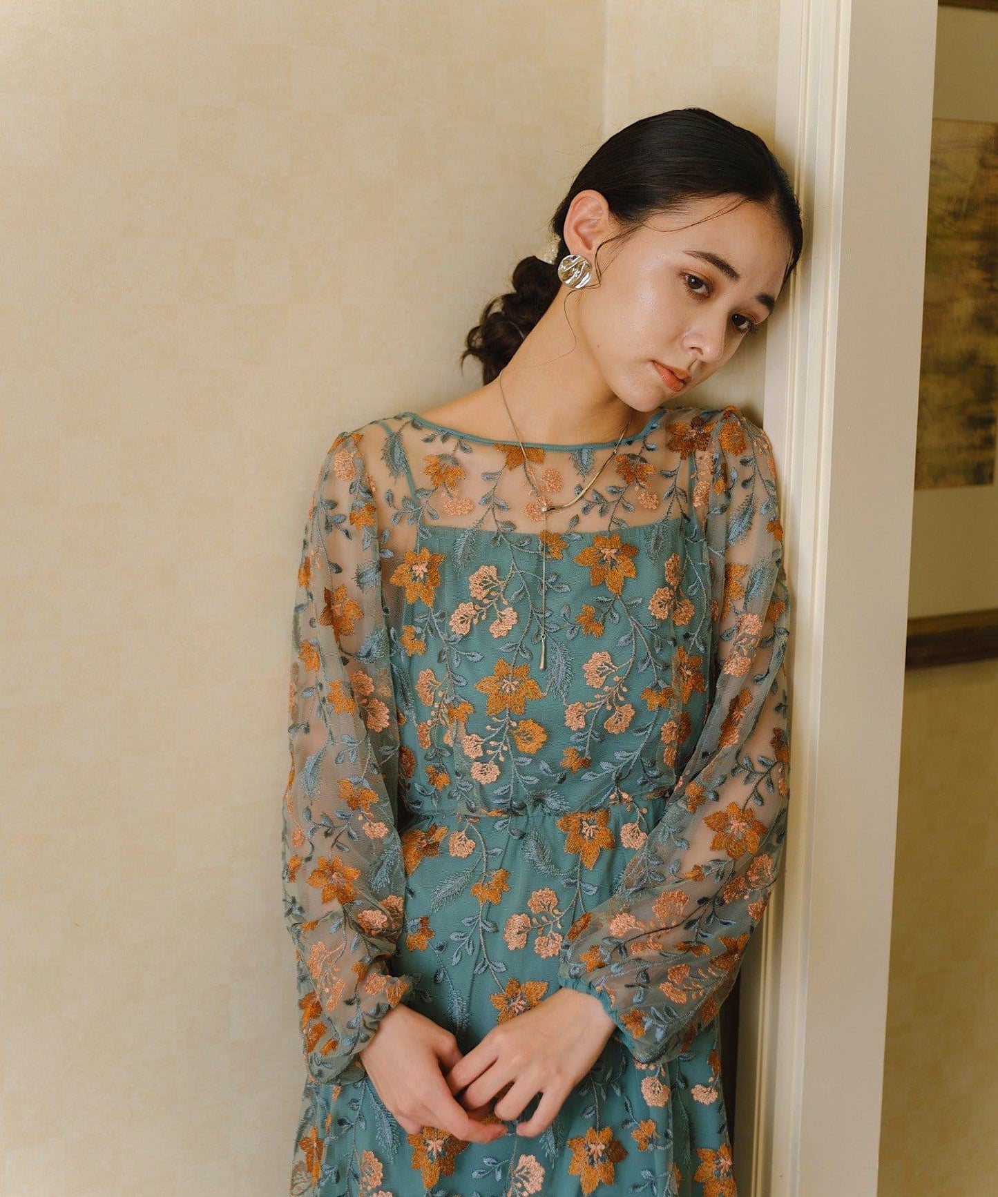 【婚禮/場合禮服】刺繡薄紗連衣裙