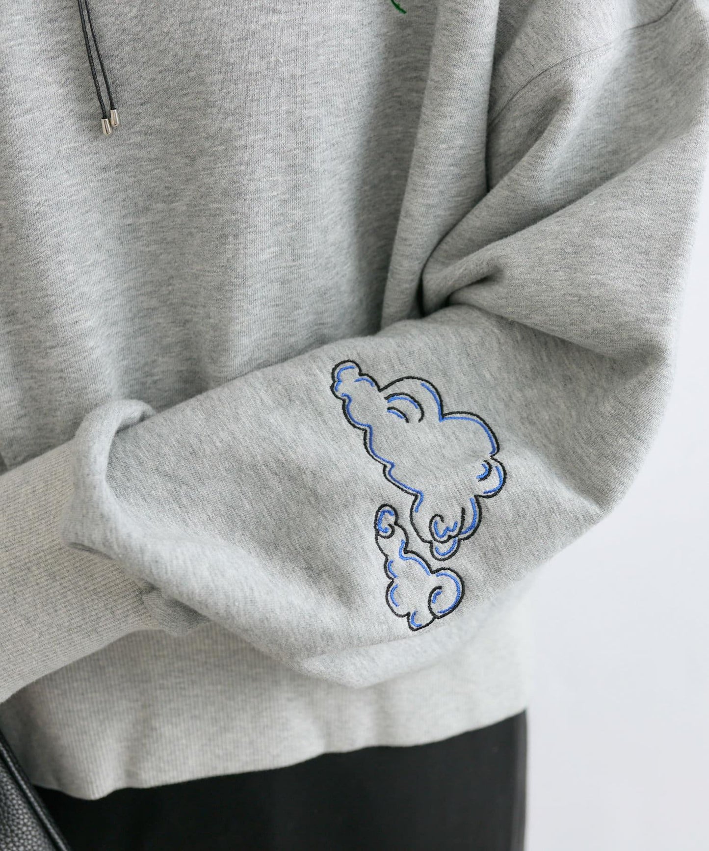 【玩心◎】多重刺繡衛衣