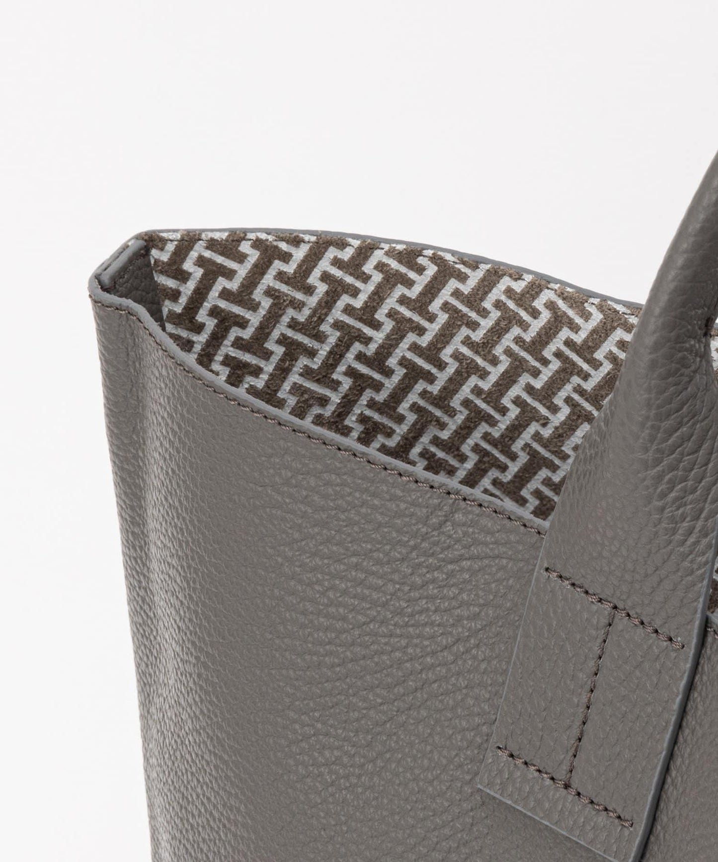 歌劇 CERVO/內部印花