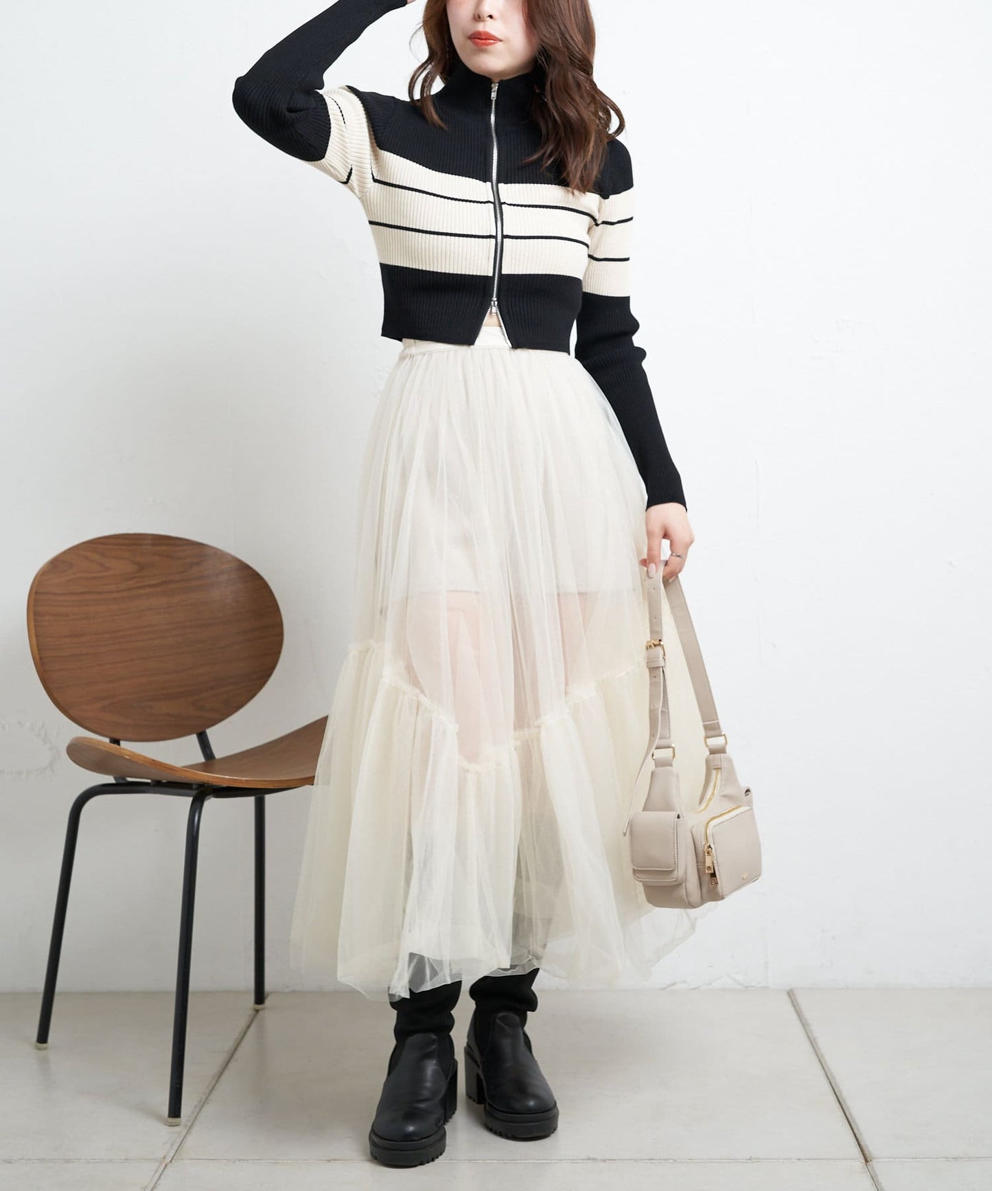 110057891