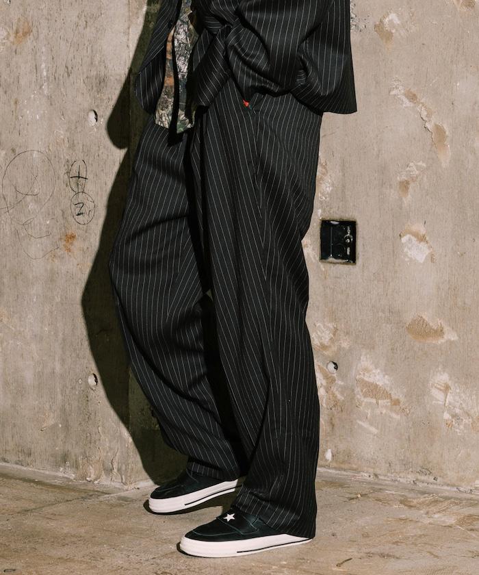 SMU PT-38 裝配 2褶 寬鬆 TR 褲