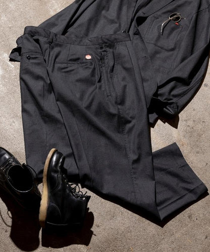 SMU PT-38 裝配 2褶 寬鬆 TR 褲