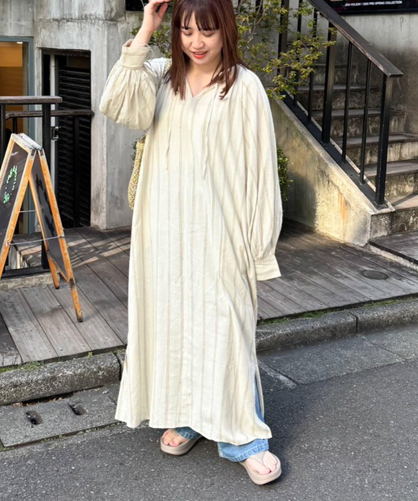 【菊姐企劃】亞麻人造絲蓬鬆袖連衣裙