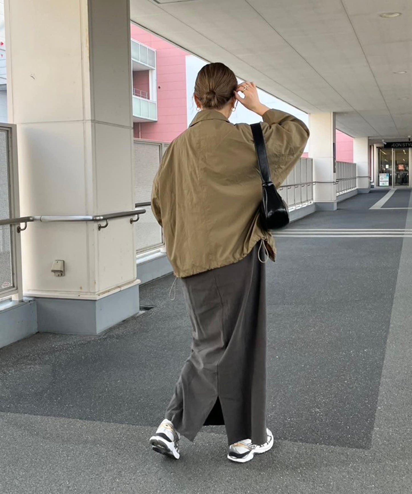 【廟宇計劃】雙面透明尼龍立領夾克