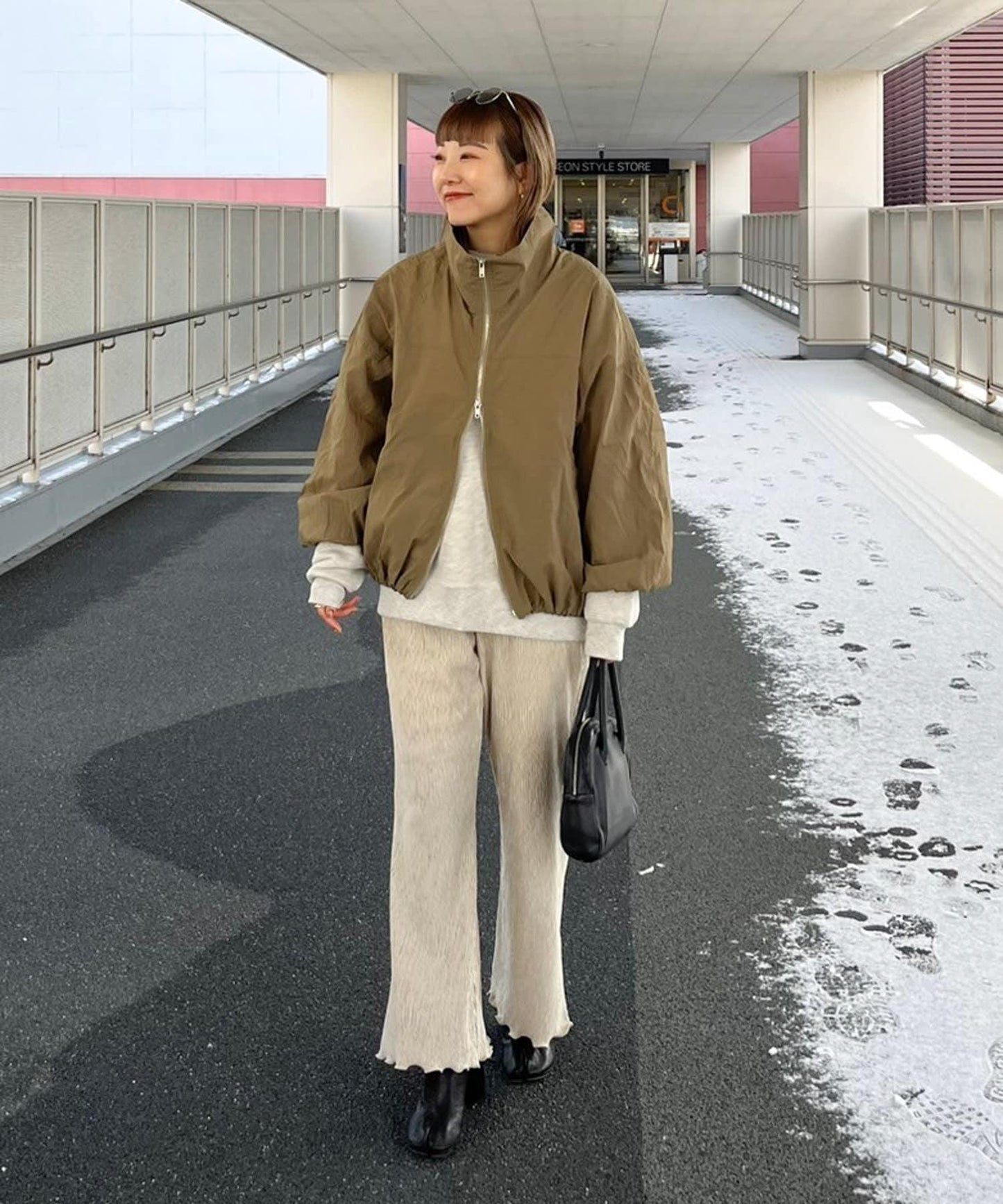 【廟宇計劃】雙面透明尼龍立領夾克