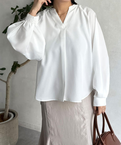 亞麻質感開叉領口襯衫