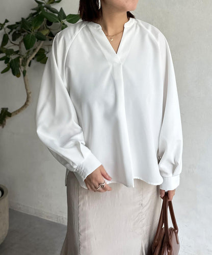 亞麻質感開叉領口襯衫