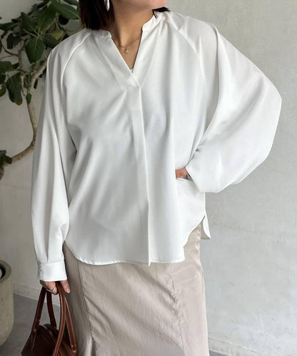亞麻質感開叉領口襯衫