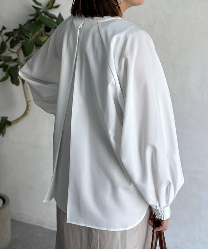 亞麻質感開叉領口襯衫