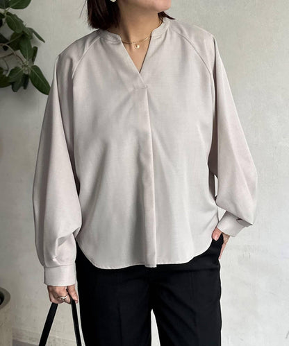 亞麻質感開叉領口襯衫