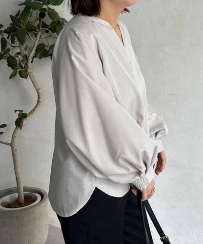 亞麻質感開叉領口襯衫