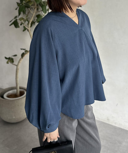 亞麻質感開叉領口襯衫