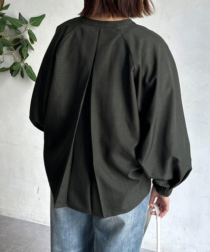 亞麻質感開叉領口襯衫