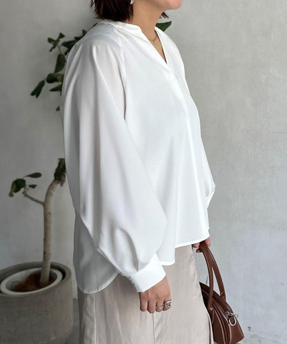 亞麻質感開叉領口襯衫