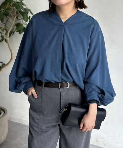 亞麻質感開叉領口襯衫