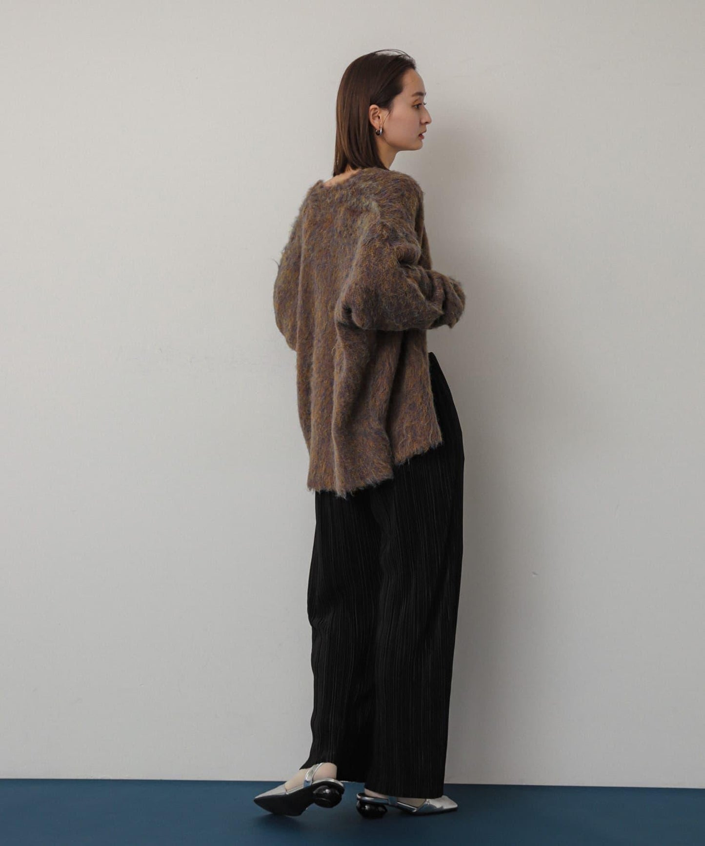 166052876