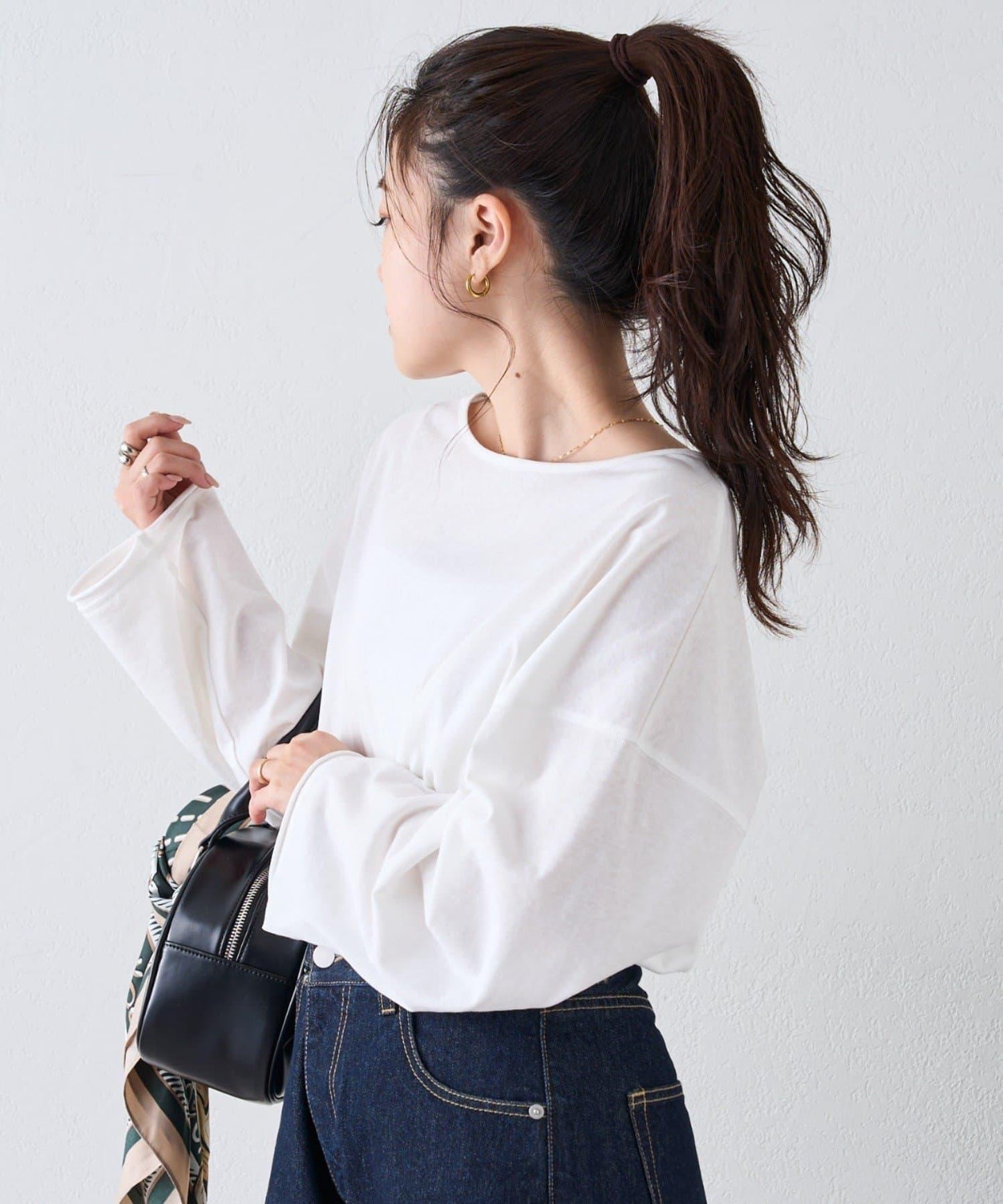 透視拼接一點刺繡oversize T 恤