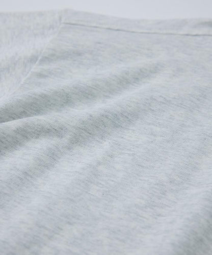 設計一點刺繡運動衫