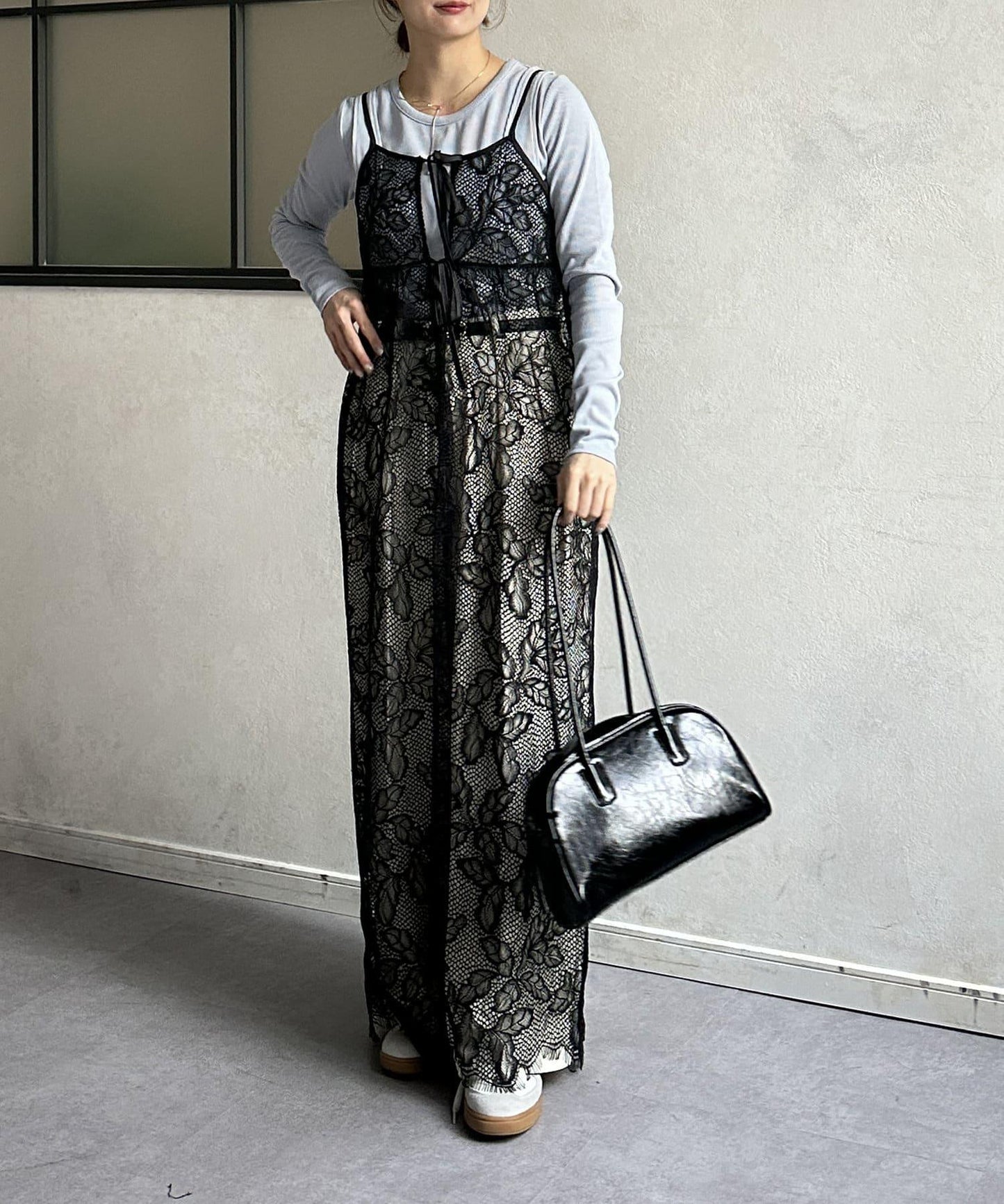 葉子圖案蕾絲蝴蝶結吊帶連衣裙