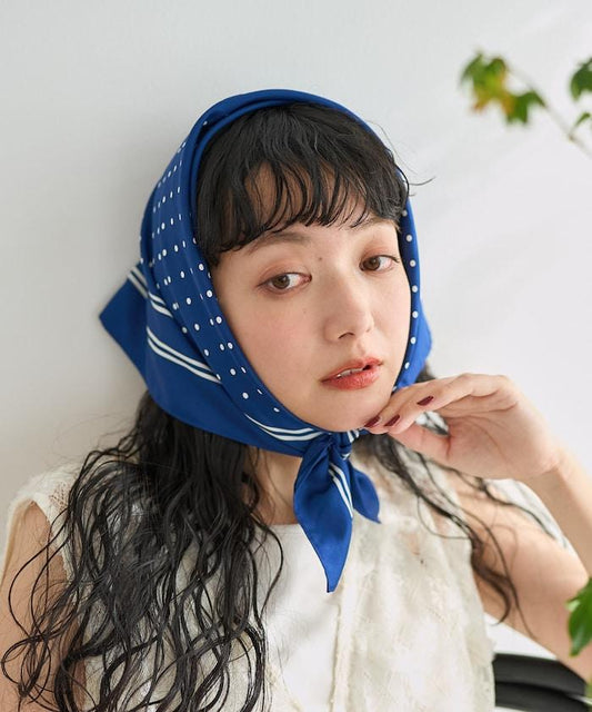 圓點圖案圍巾
