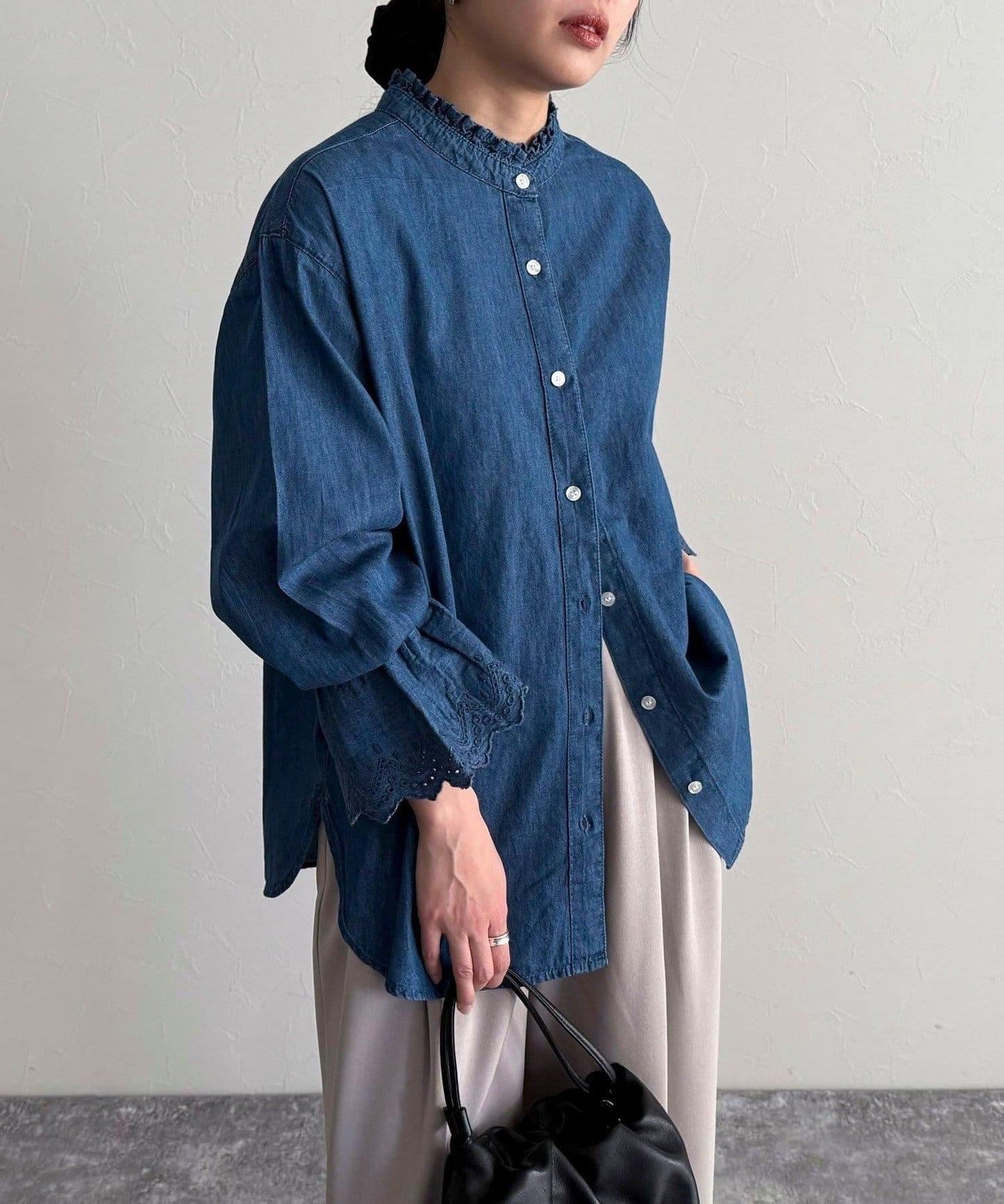 牛仔/純色袖子蕾絲立領襯衫