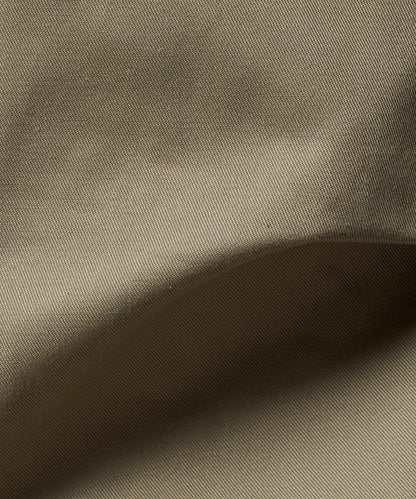 打褶寬鬆斜紋褲