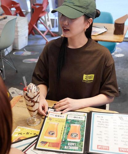 Burger Factory×FREAK'S STORE 漢堡工廠 聯名 大尺寸 後背印花 圓領T恤