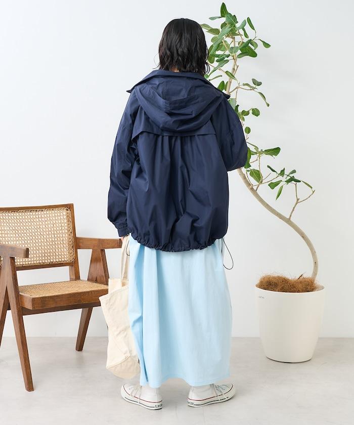 大容量剪裁連衣裙