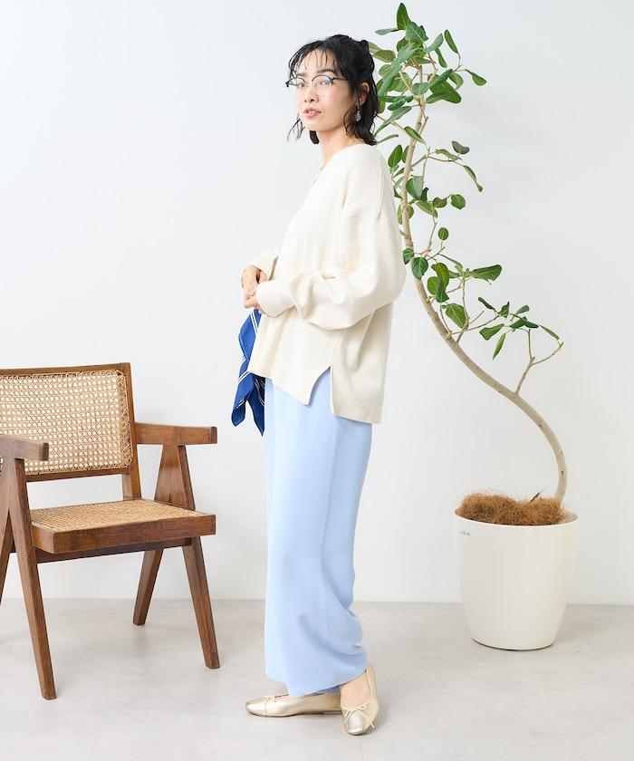 軍綠色V領短袖T恤