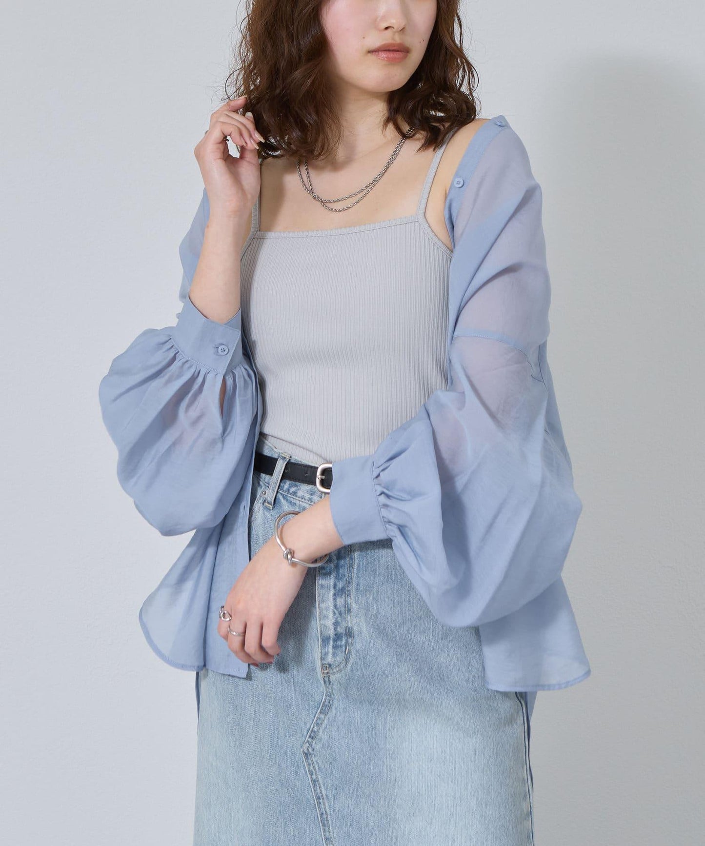 帶杯兒圓領方形吊帶背心