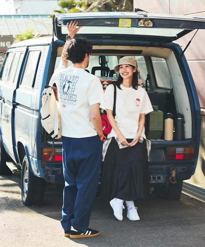 CHUMS×FREAK'S STORE/差異注 背面印花 圓領 T恤 / Hang with Booby