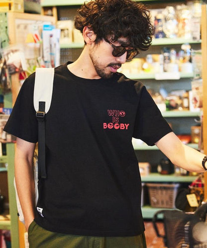 CHUMS×FREAK'S STORE/巧妙設計/印花背部 圓領 T恤 / WHO IS BOOBY