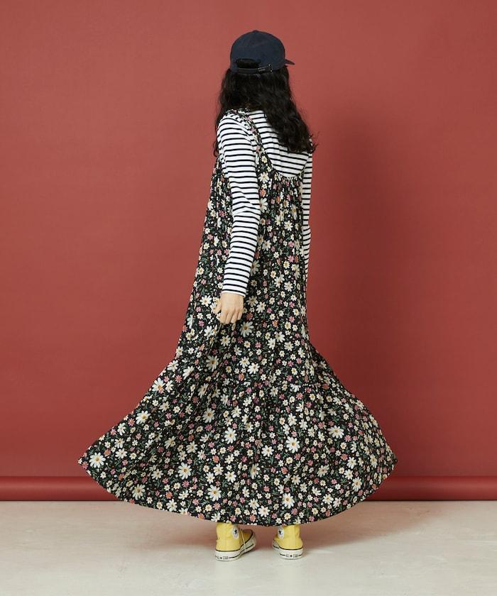 人造纖維印花吊帶連衣裙