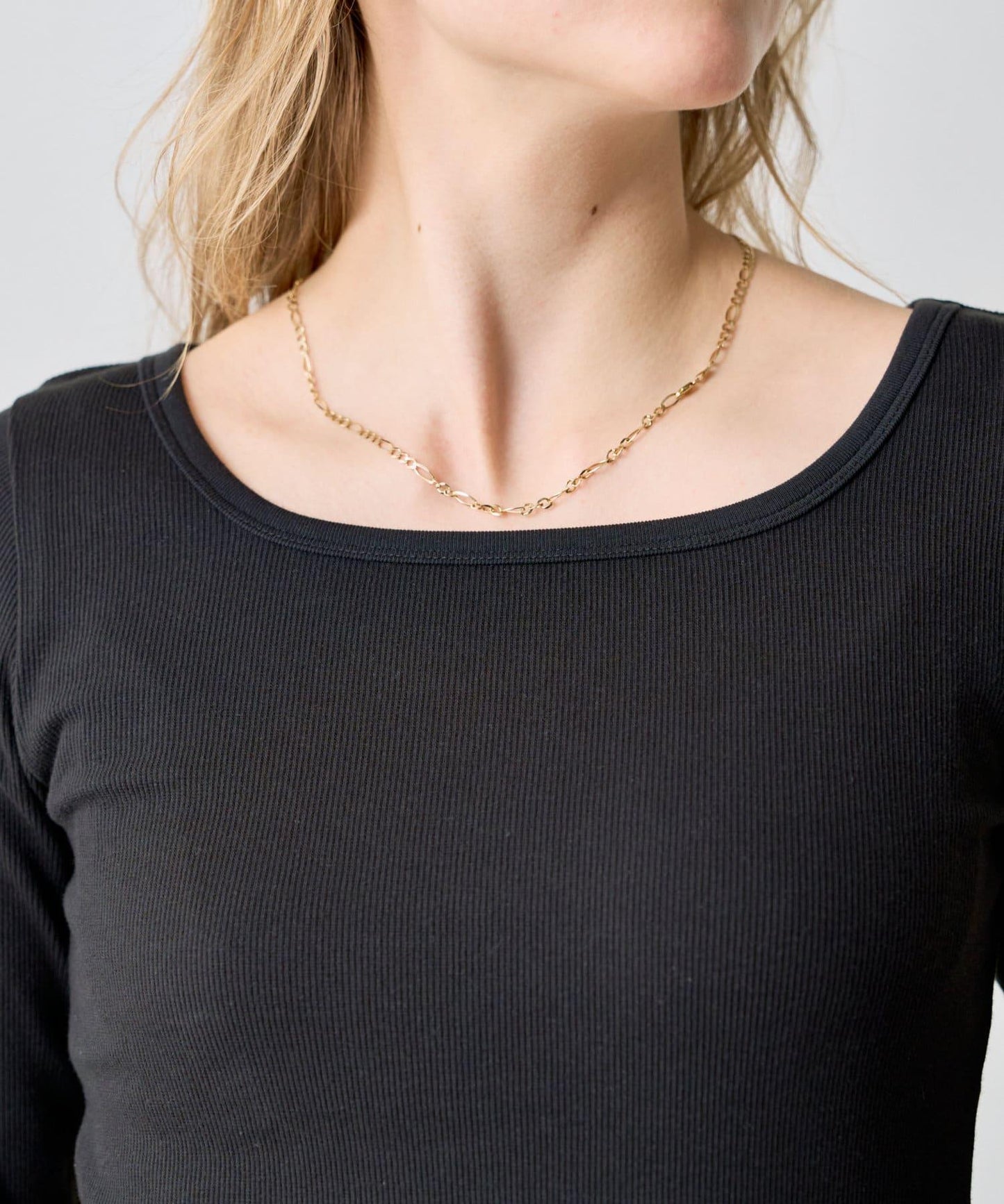 方領針織長袖套頭衫