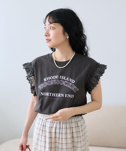 袖蕾絲拼接logo印花T恤