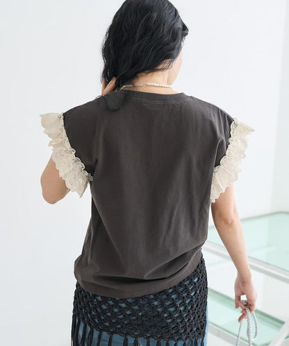 袖蕾絲拼接logo印花T恤