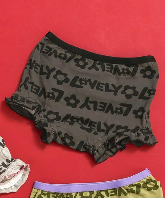 女童盒裝內褲