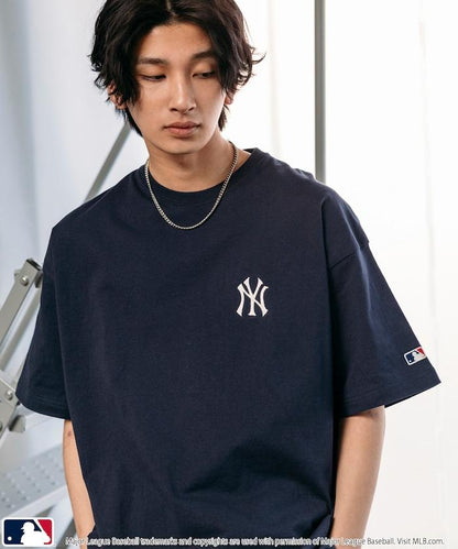 聯名 MLB 標誌刺繡背面印花T恤