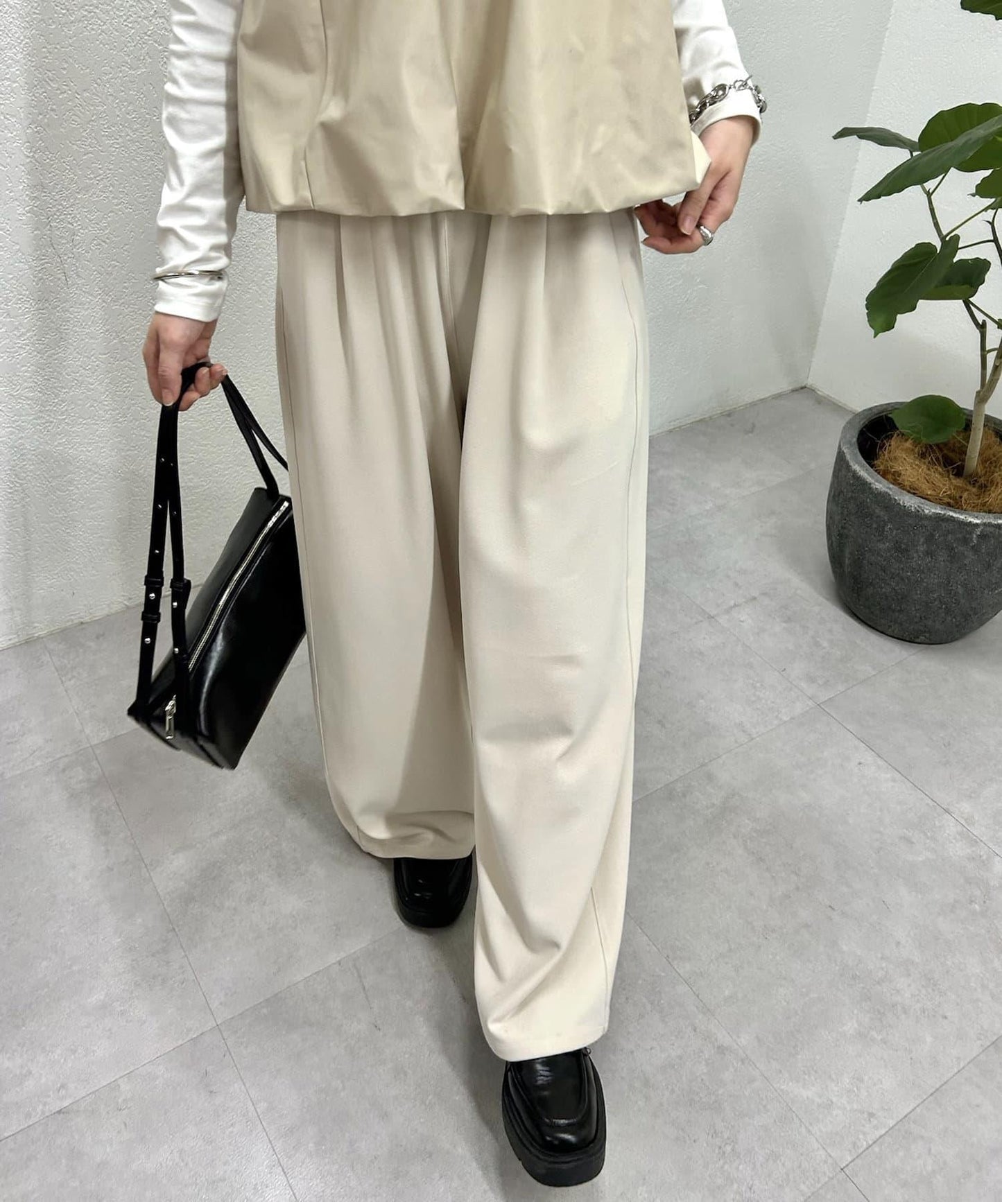 鈕釦修身褲