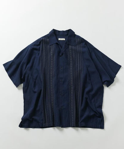 Relax Fit 舒適版 麻混織 設計刺繡 古巴襯衫 【限定推出】