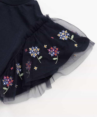 蕾絲袖 刺繡繡球花上衣