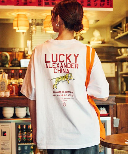 LUCKY ALEXANDER CHINA  大號剪裁 背面印花 圓領T恤