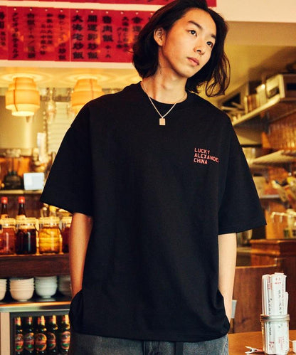 LUCKY ALEXANDER CHINA  大號剪裁 背面印花 圓領T恤