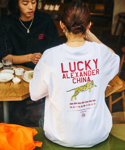 LUCKY ALEXANDER CHINA  大號剪裁 背面印花 圓領T恤