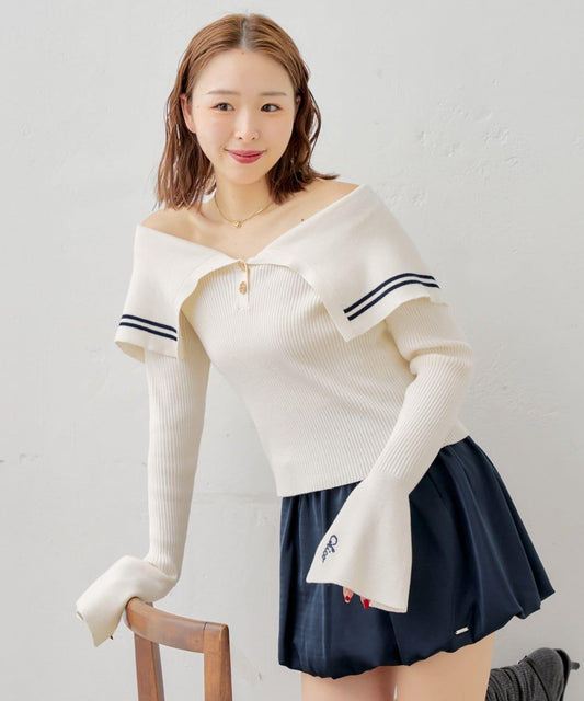 大領口彩色針織衫