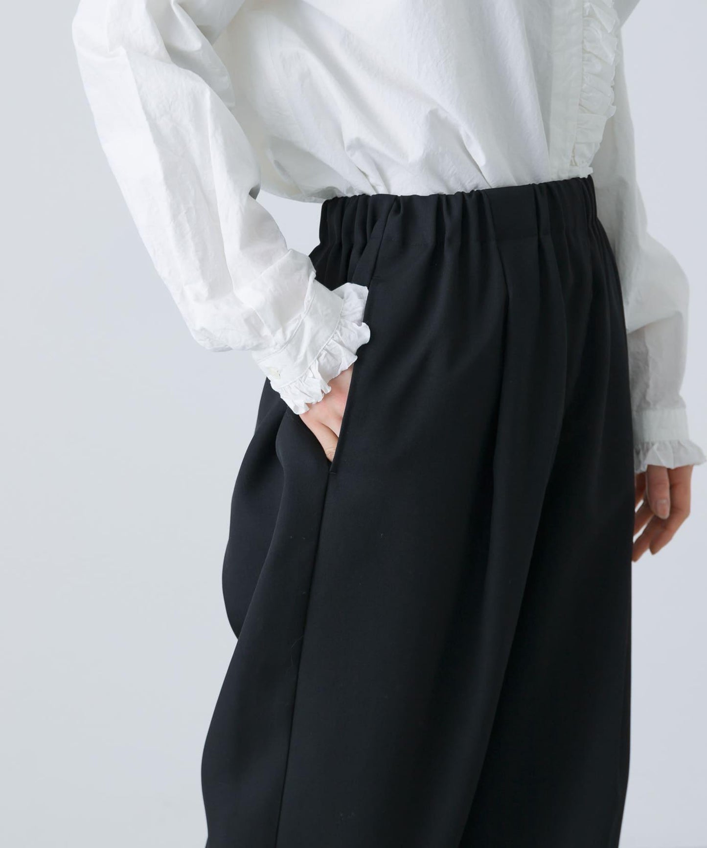 166145850