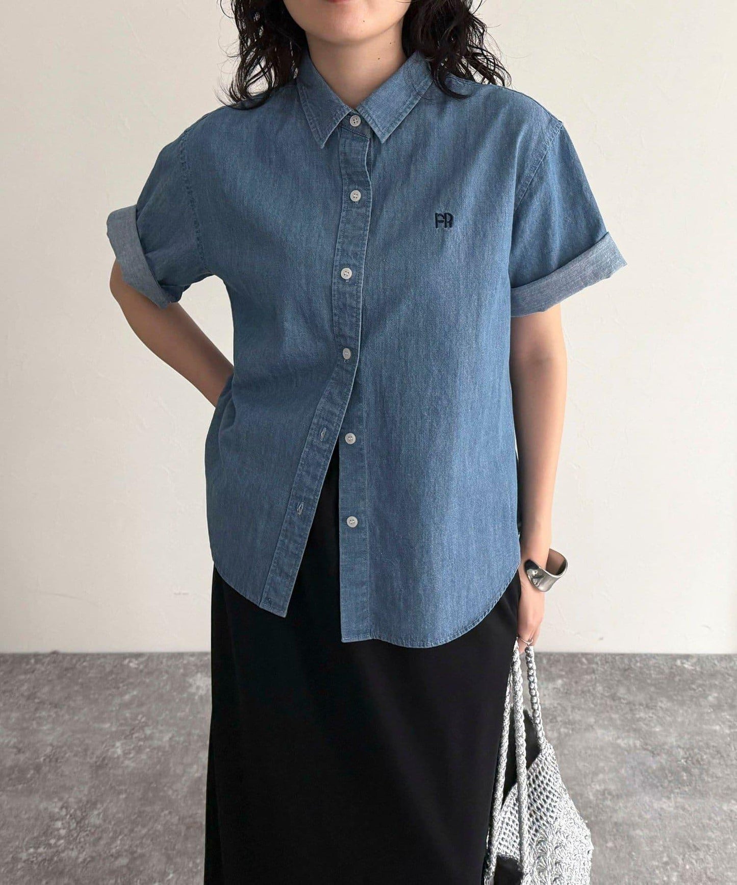 FR刺繡短袖襯衫