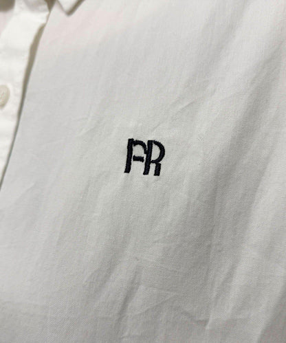 FR刺繡短袖襯衫