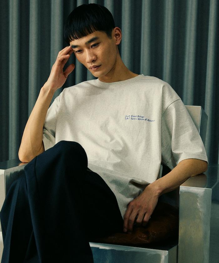 BASIC標誌刺繡T恤 / 單點刺繡短袖T恤