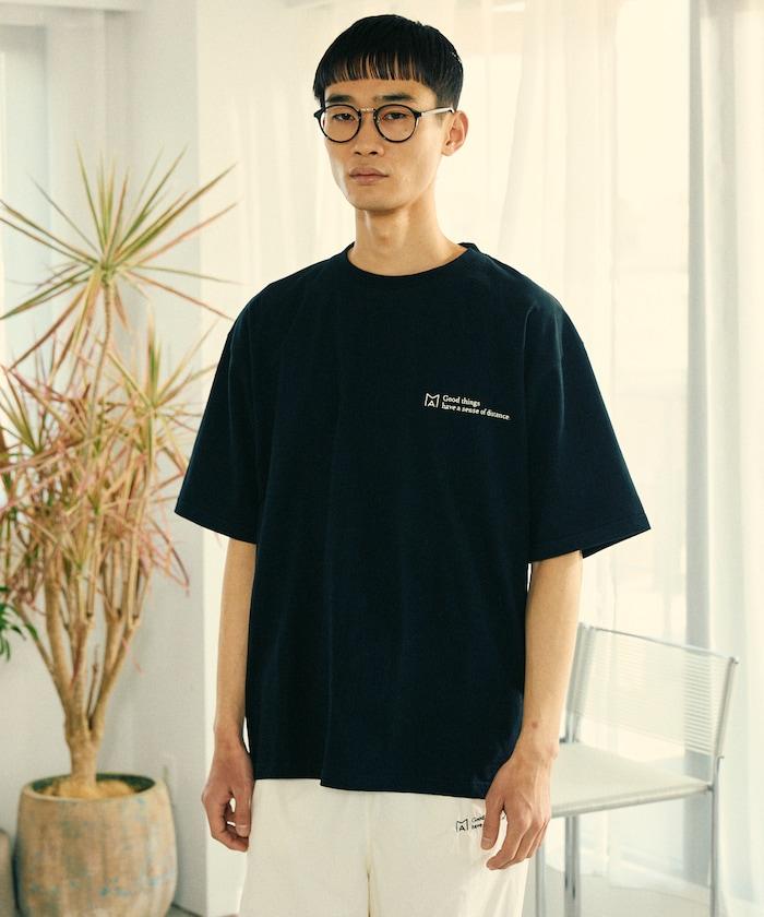 BASIC標誌刺繡T恤 / 單點刺繡短袖T恤